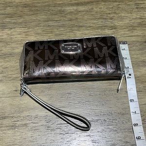 Pewter Michael Kors Wristlet Wallet